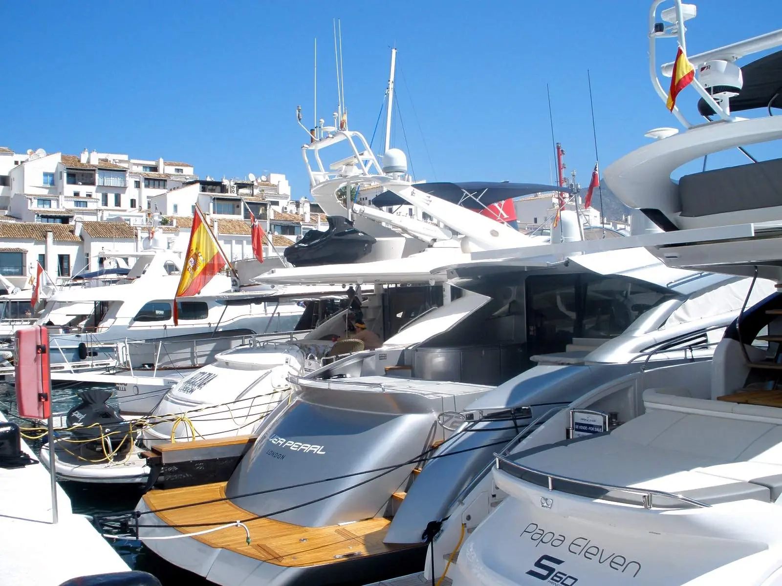 Luxury motor yachts in Puerto Banús